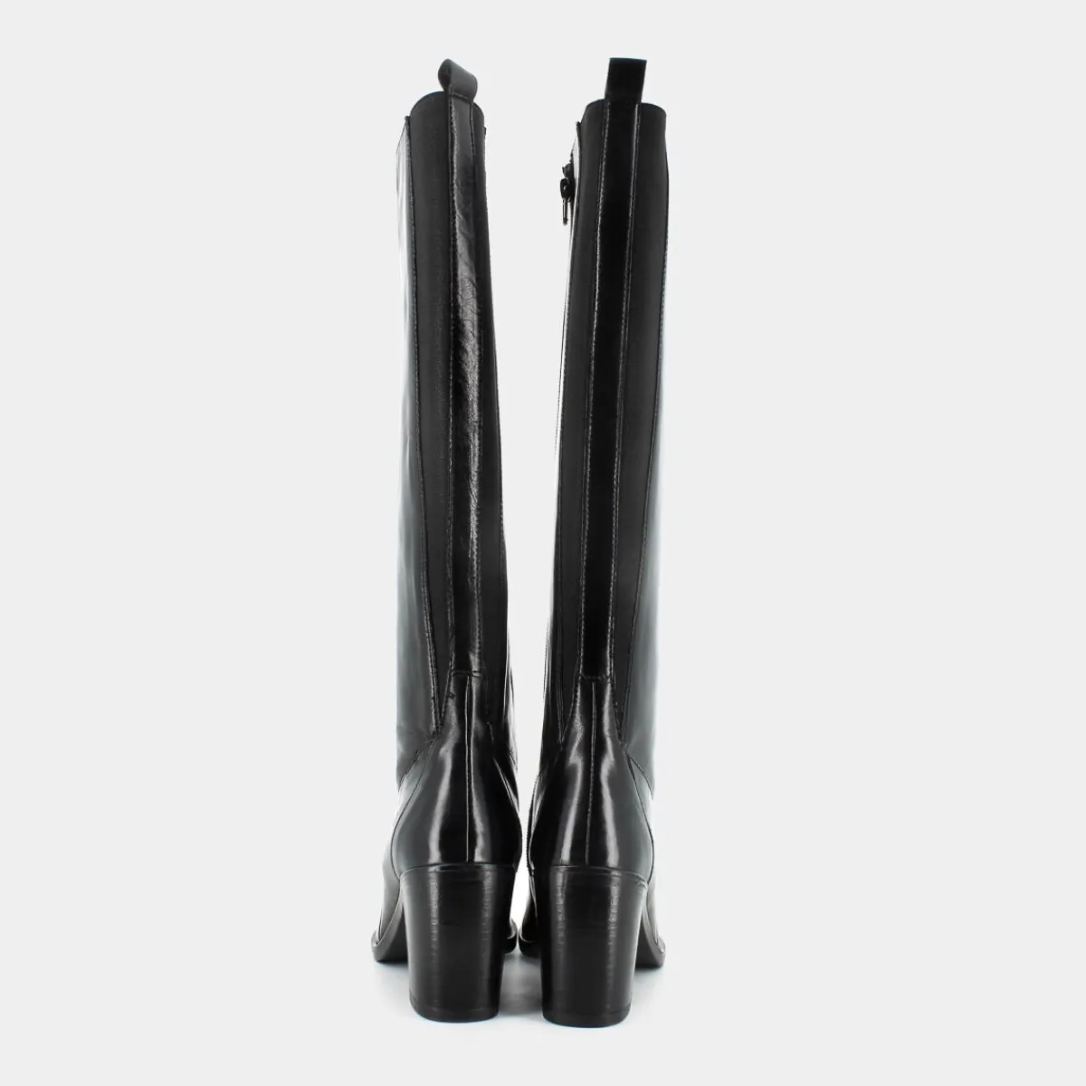 CP-I24D-01- STIVALI^OSCAR&THAIS Online